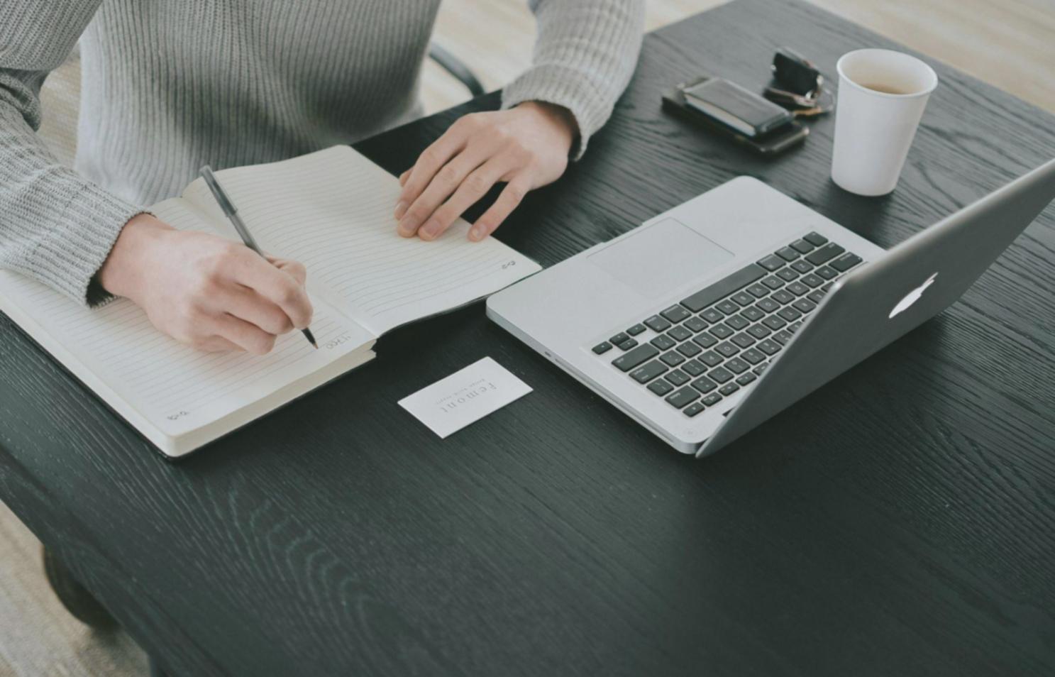 Étudiants internationaux en formation financière